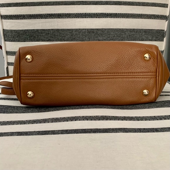 Michael Kors Camel Brown Soft Leather Satchel Crossbody Bag - Picture 4 of 8